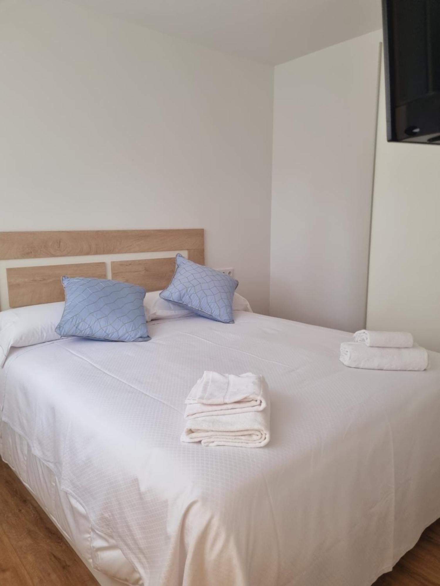 Maile Apartamentos Potes Room photo