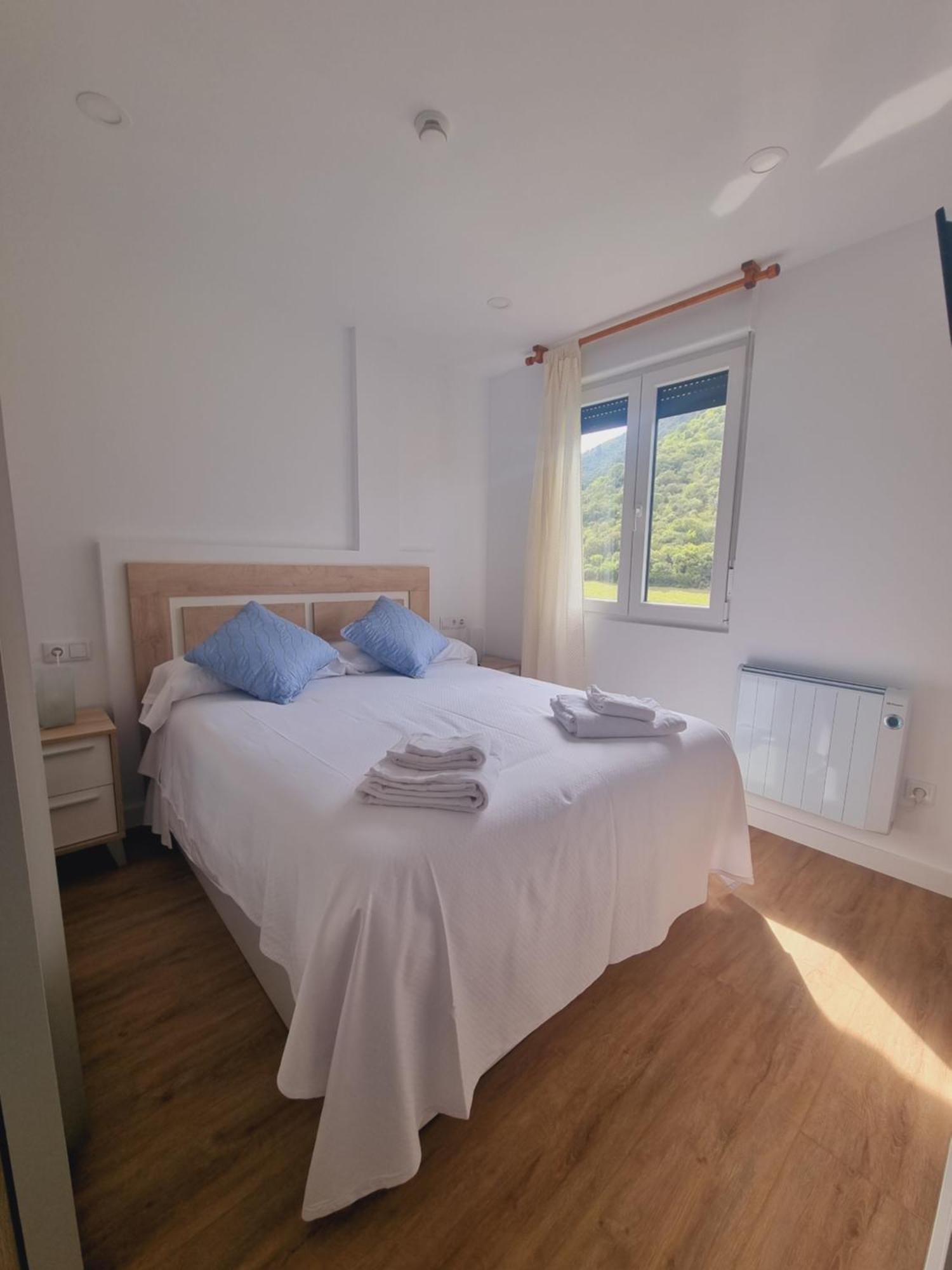 Maile Apartamentos Potes Room photo